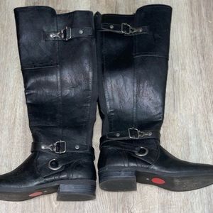 Guess boots worn once